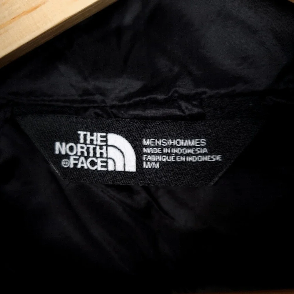 The North Face Thermoball Vest Mens Medium Black Quilted Lightweight Hike